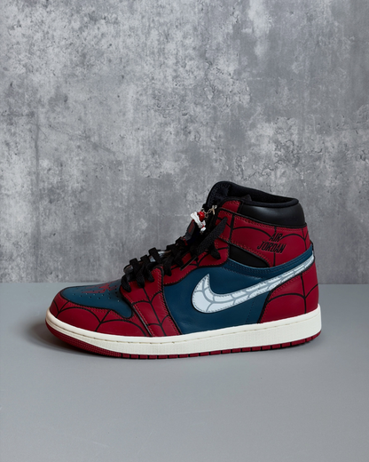 Spider Graphic Sneakers