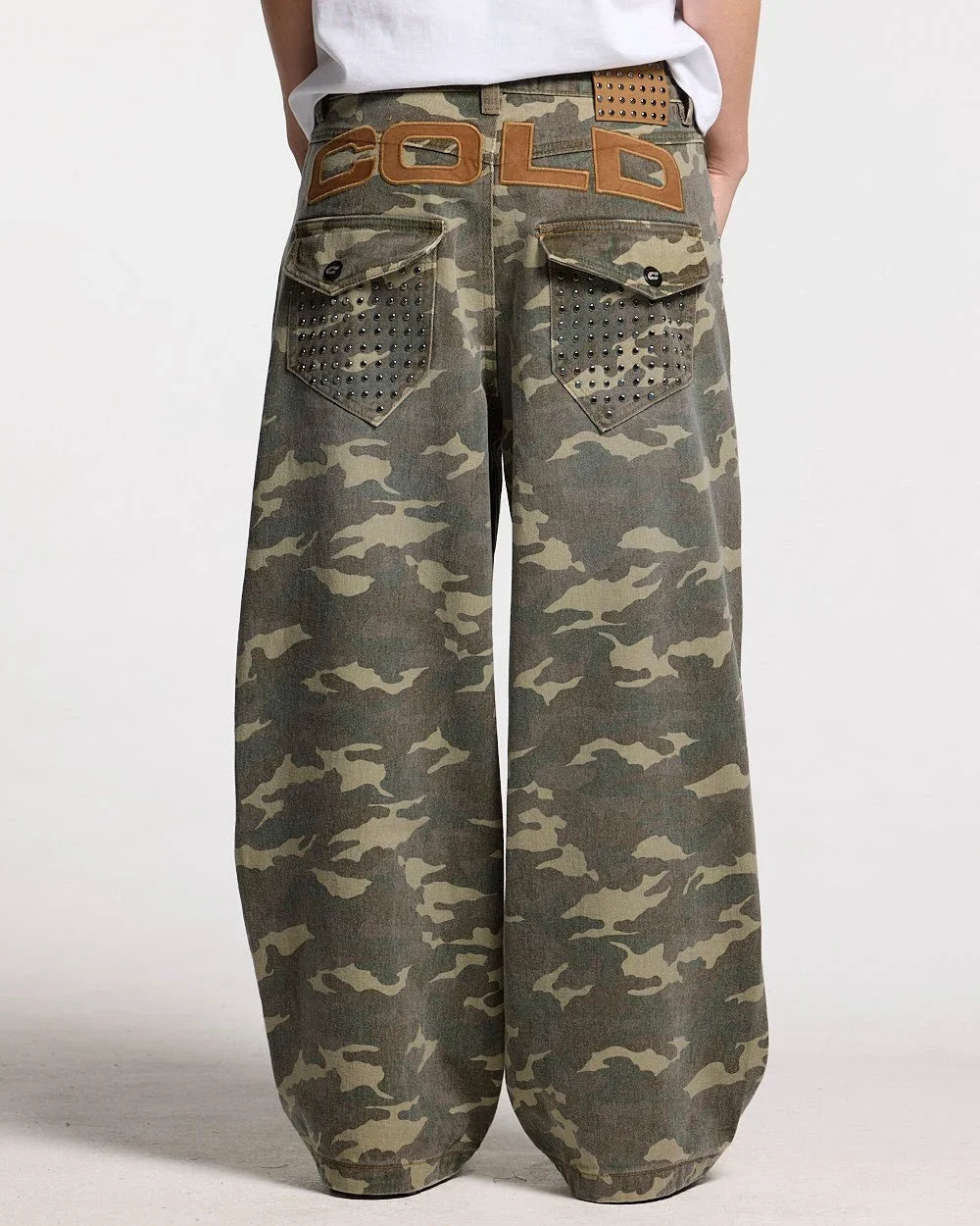 COLD STUDS PANTS